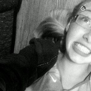 Meet your Posher, Amna